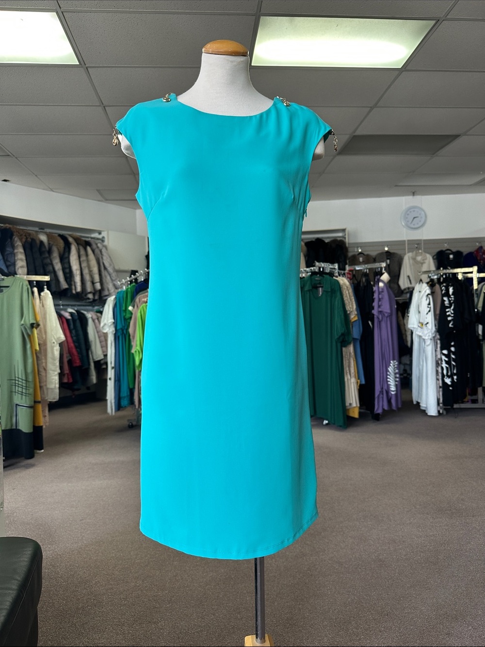 Elegant Cap-Sleeve Shift Dress in Teal